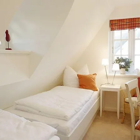 Haus Deichgraf 305036 *